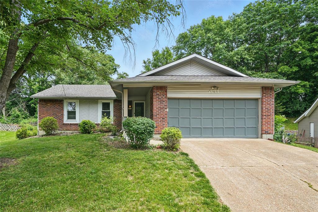Property Photo: 631 Applecross Court MO 63021