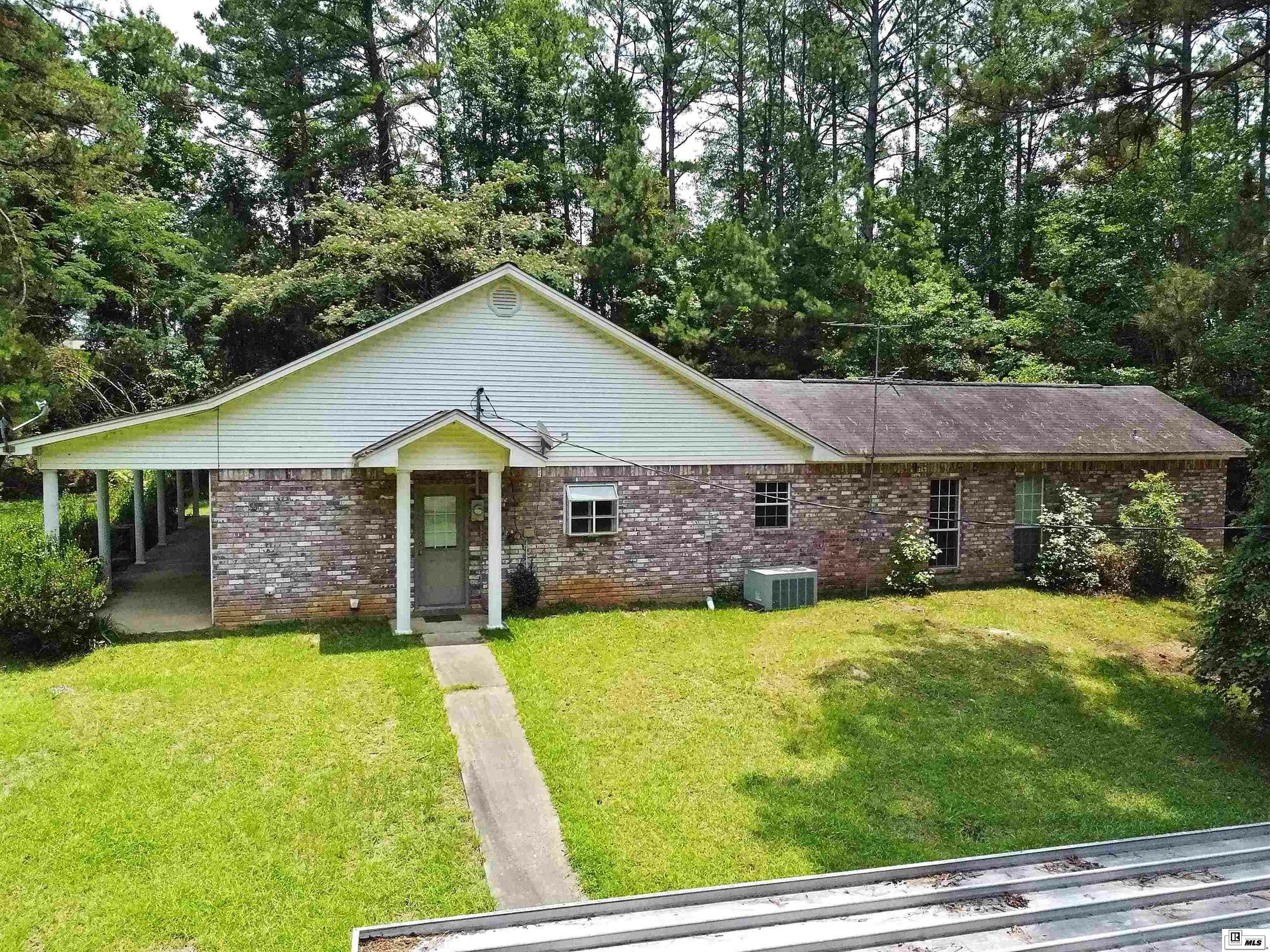 Property Photo: 212 Newell Johnson Road LA 71292