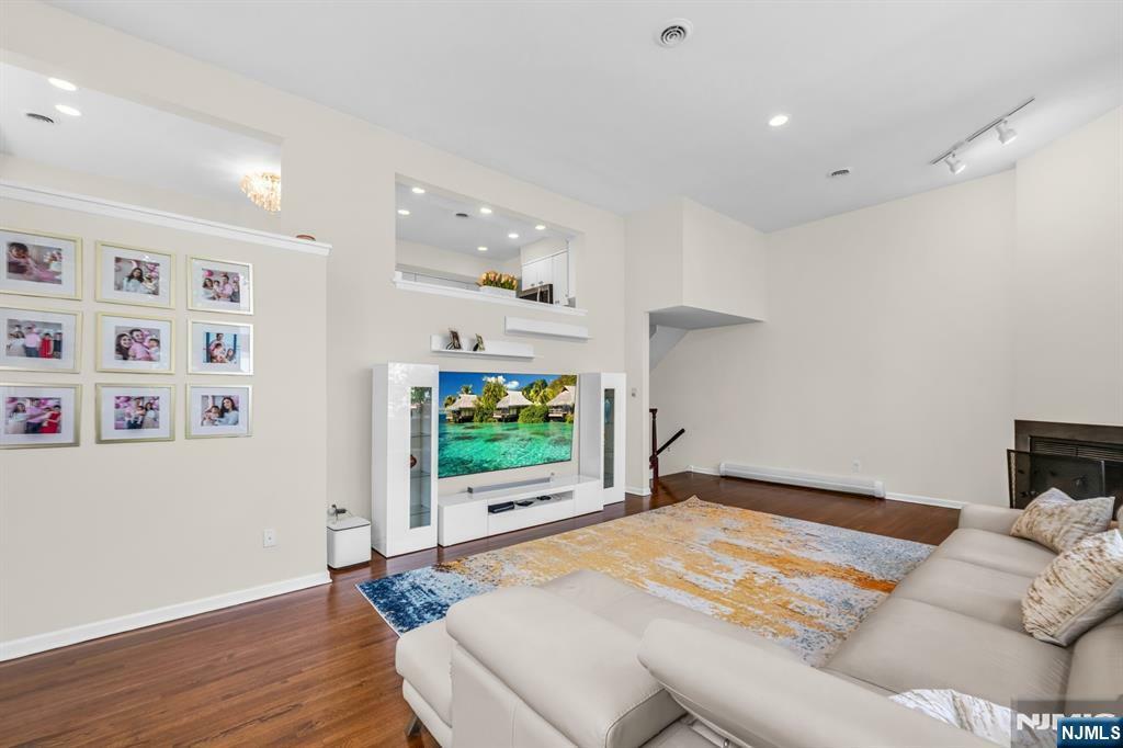 Property Photo: 49 Iris Circle NJ 07452
