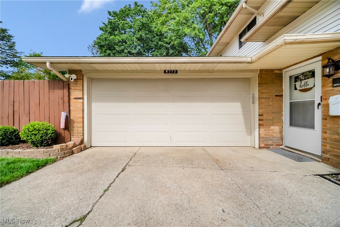 Property Photo: 5512 Berkshire Drive OH 44070