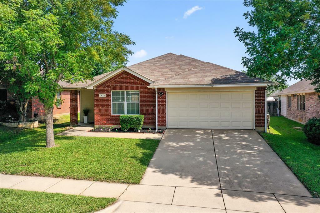 Property Photo:  1433 Wind Dancer Trail  TX 76131 