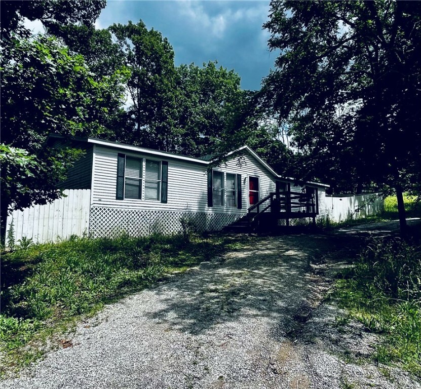 Property Photo:  316 Stateline Drive  AR 72631 