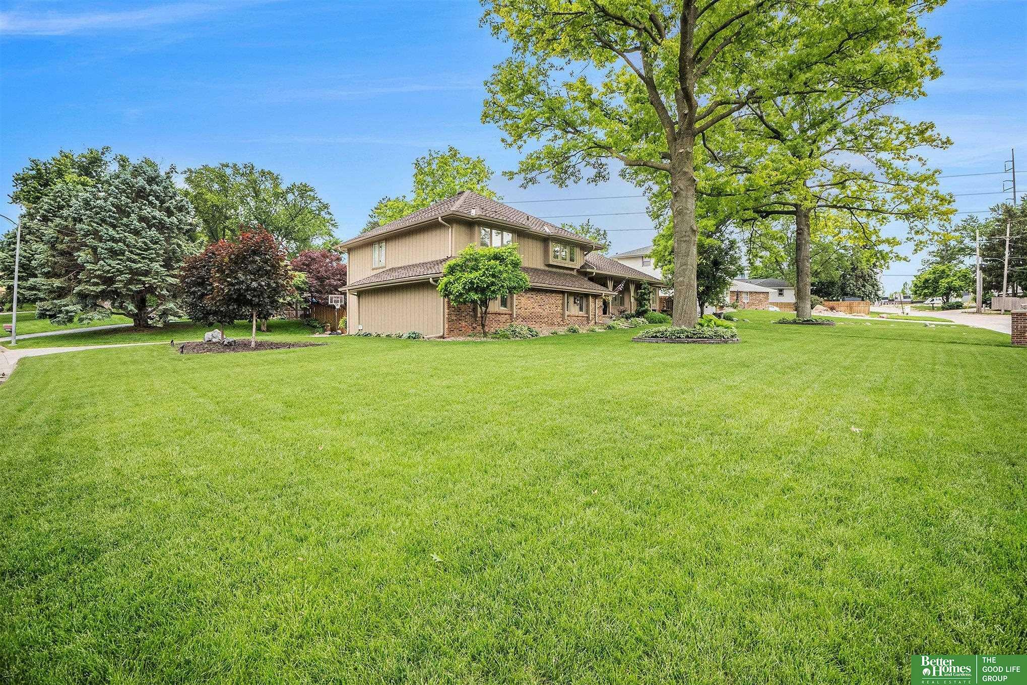 Property Photo: 13015 Morrison Drive NE 68154