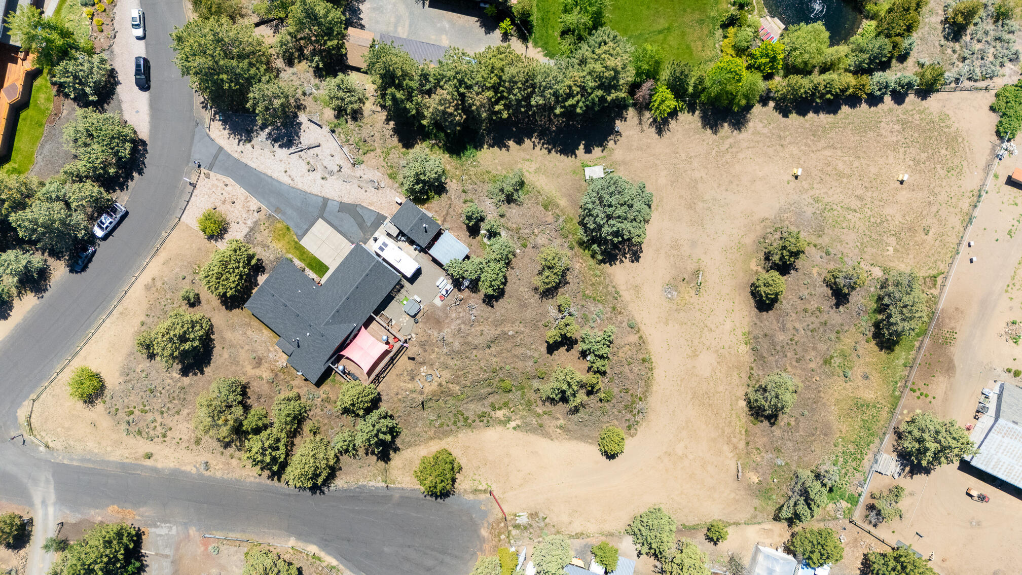 Property Photo: 64911 Glacier View Drive OR 97703