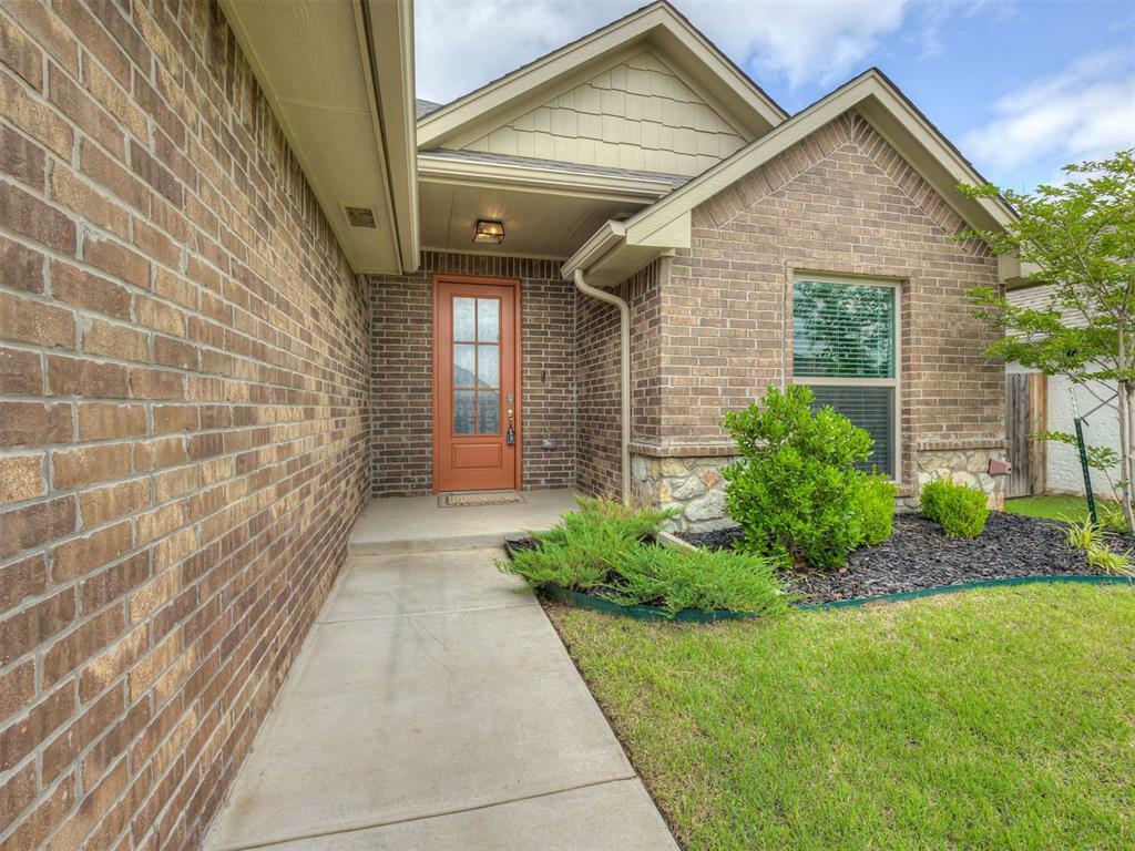Property Photo: 11029 NW 20th Terrace OK 73099