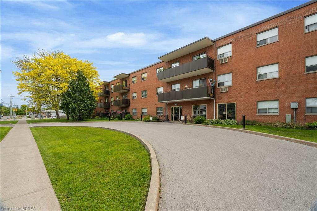 Property Photo: 485 Thorold Road 323 ON L3C 3X1