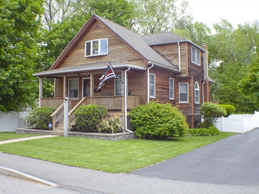 Property Photo: 93 Crescent St MA 02370