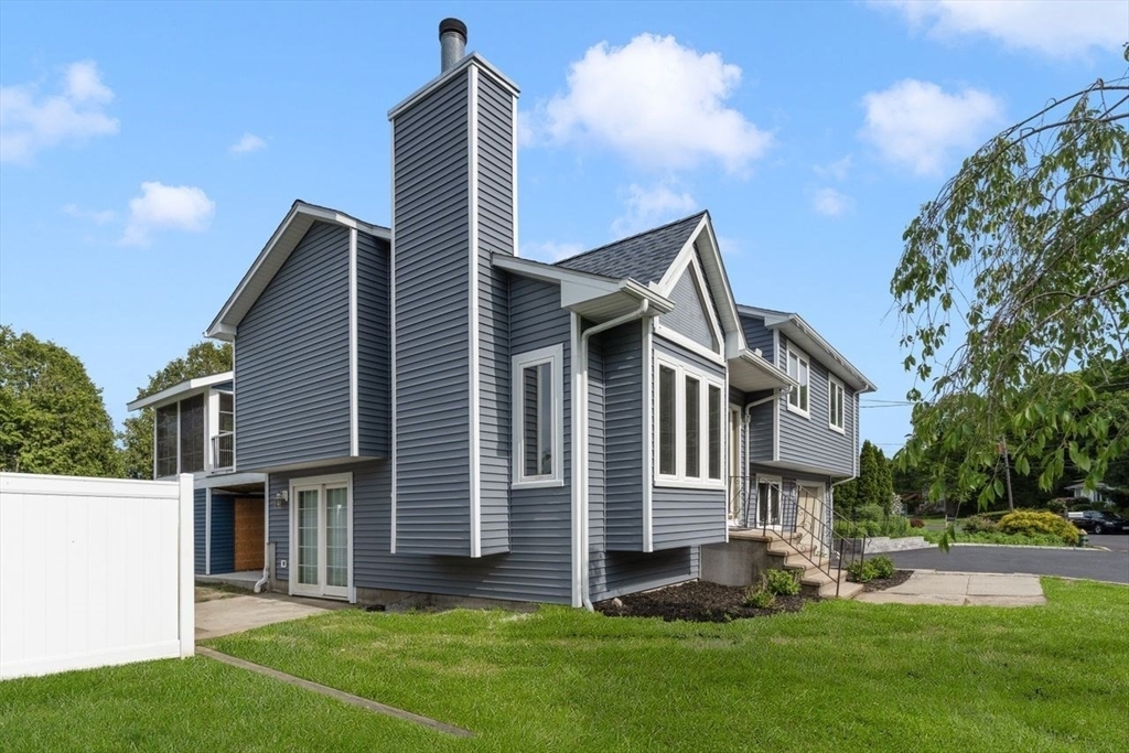 Property Photo: 151 Mohawk Trl RI 02921