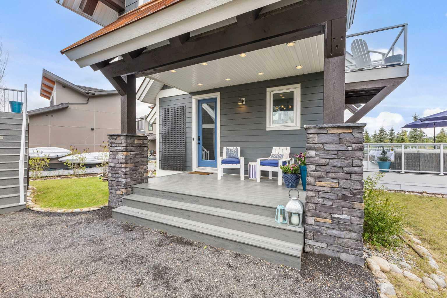 Photo de la propriété: 332 Cottageclub Way AB T4C 1C3