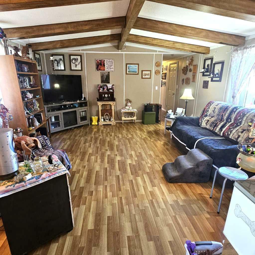 Property Photo:  6026 13 Avenue 50  AB T7E 1N5 