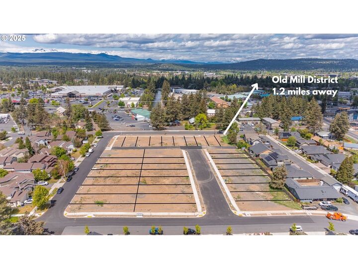 61528 Parrell Rd  Bend OR 97702 photo