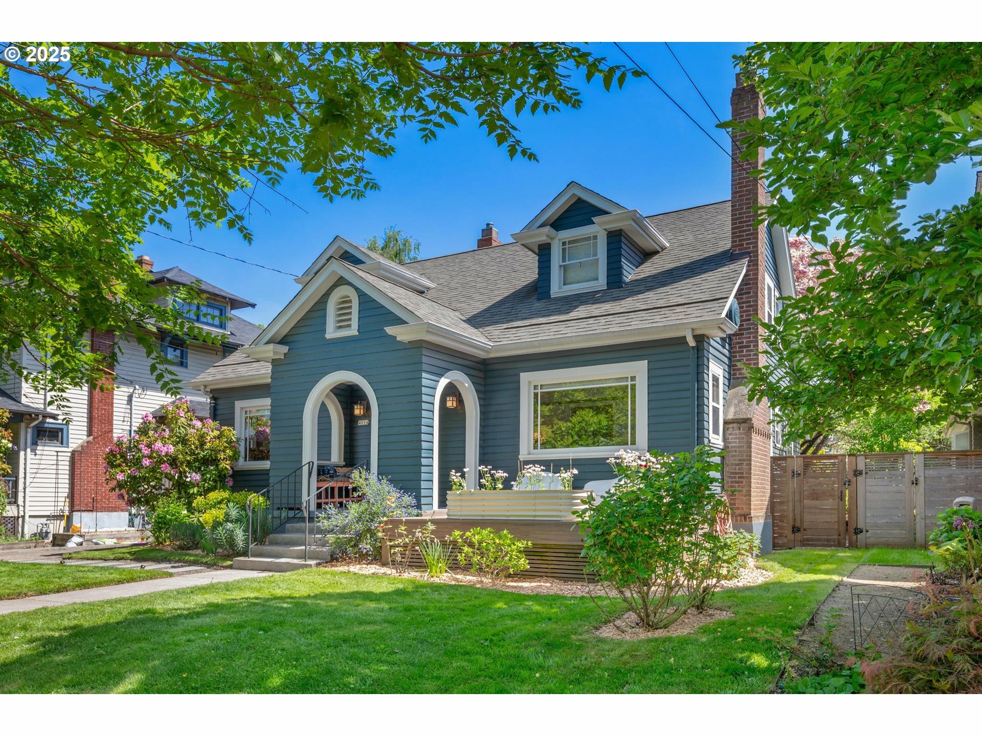 Property Photo:  4014 N Concord Ave  OR 97227 