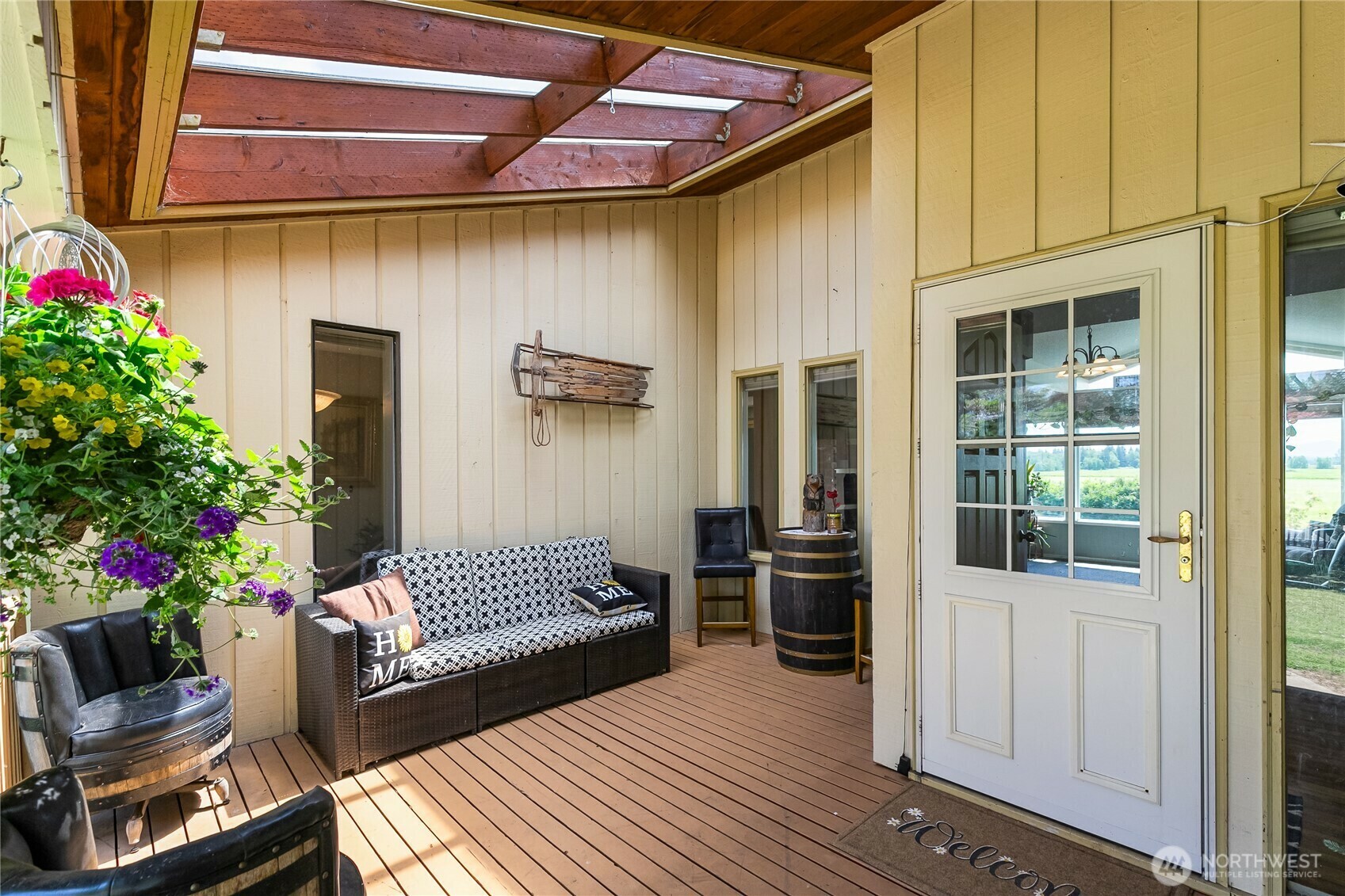 Property Photo: 405 E Wiser Lake Road WA 98264