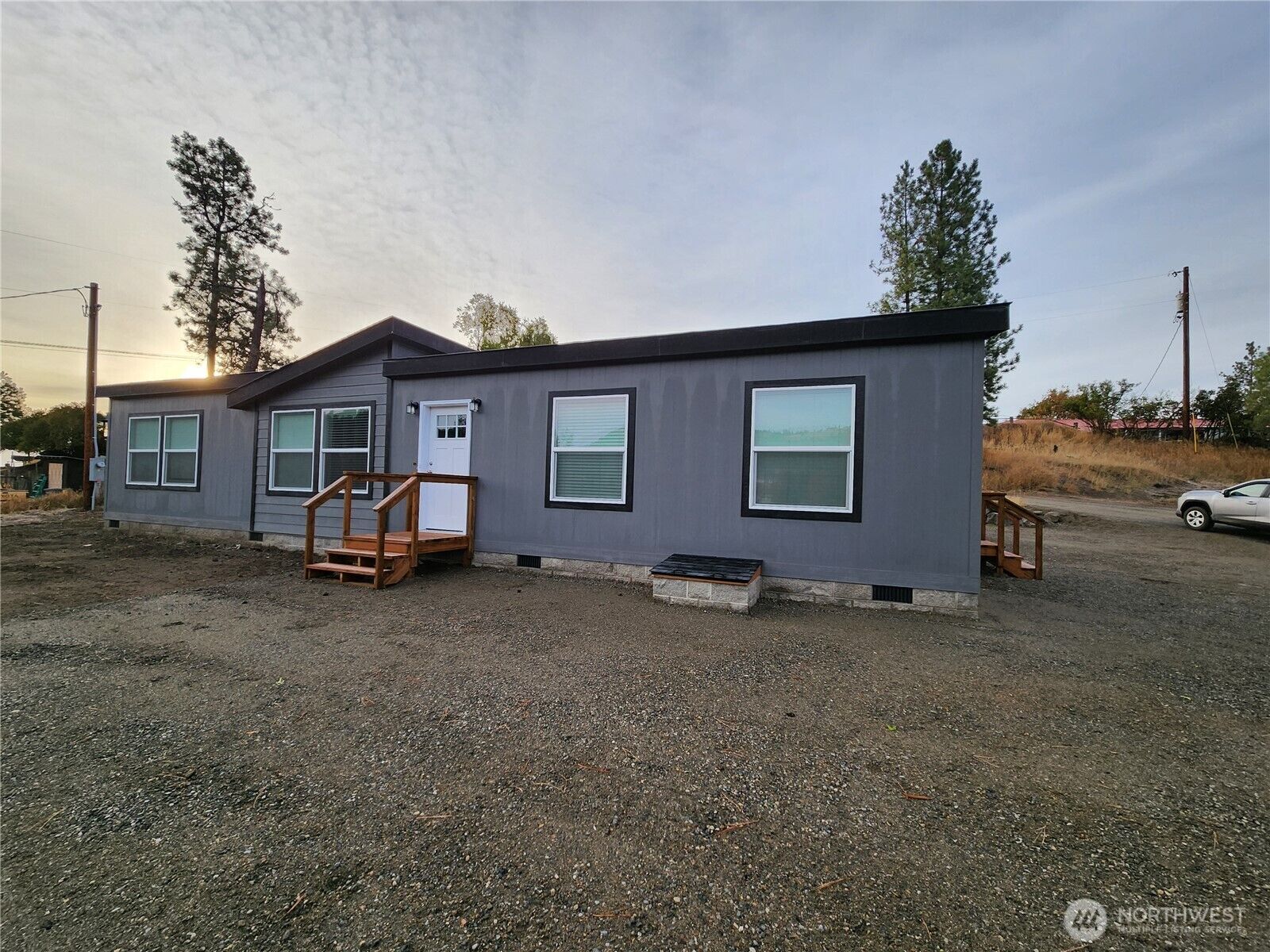 Property Photo:  720 S Jefferson Street  WA 99166 