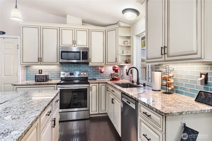 Property Photo: 7606 Illahee Road NE WA 98311