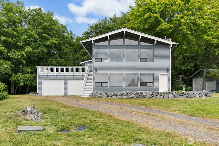 Property Photo:  1108 S Chadwick Court  WA 98239 