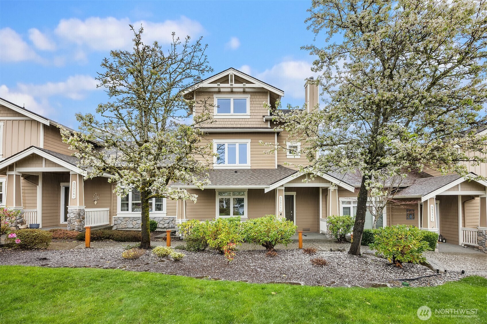 Property Photo: 35314 SE Sequoia Place B WA 98065