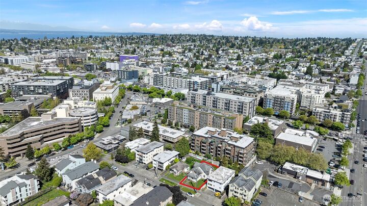 Property Photo:  1526 NW 53rd Street  WA 98107 