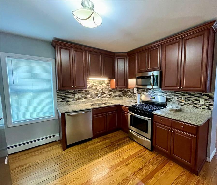 Property Photo: 86 Edgemere Avenue RI 02909