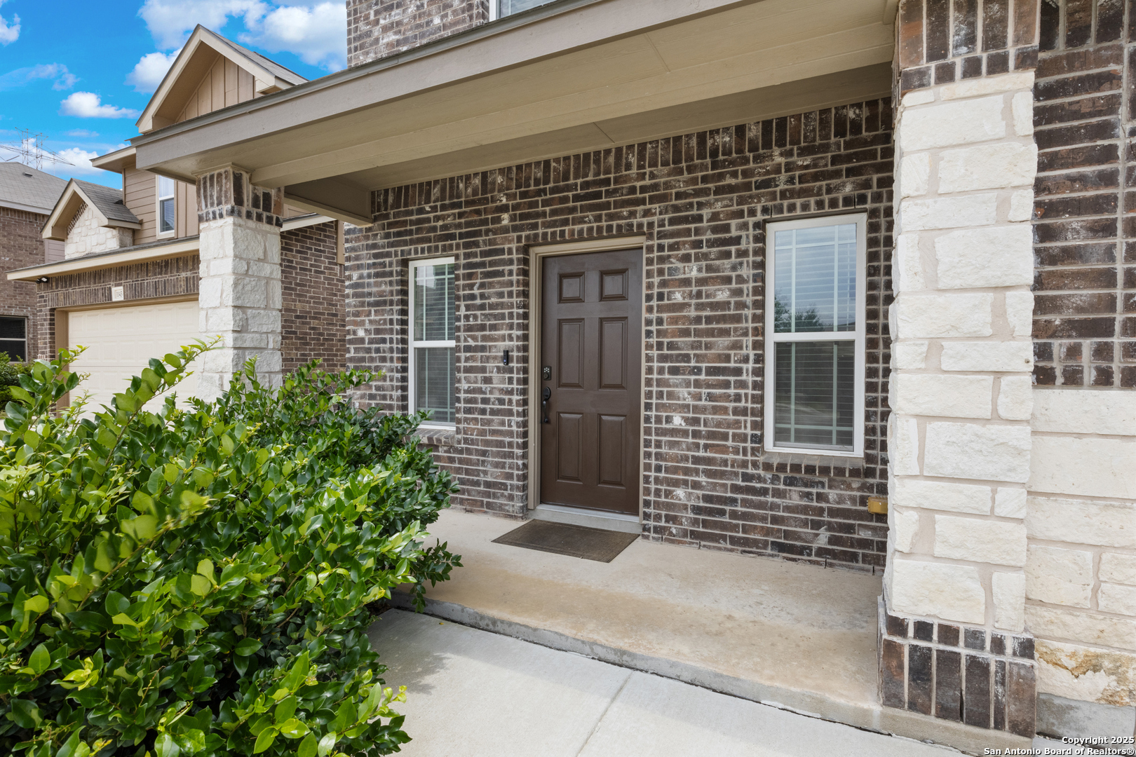 Property Photo: 11423 Roadrunner TX 78245
