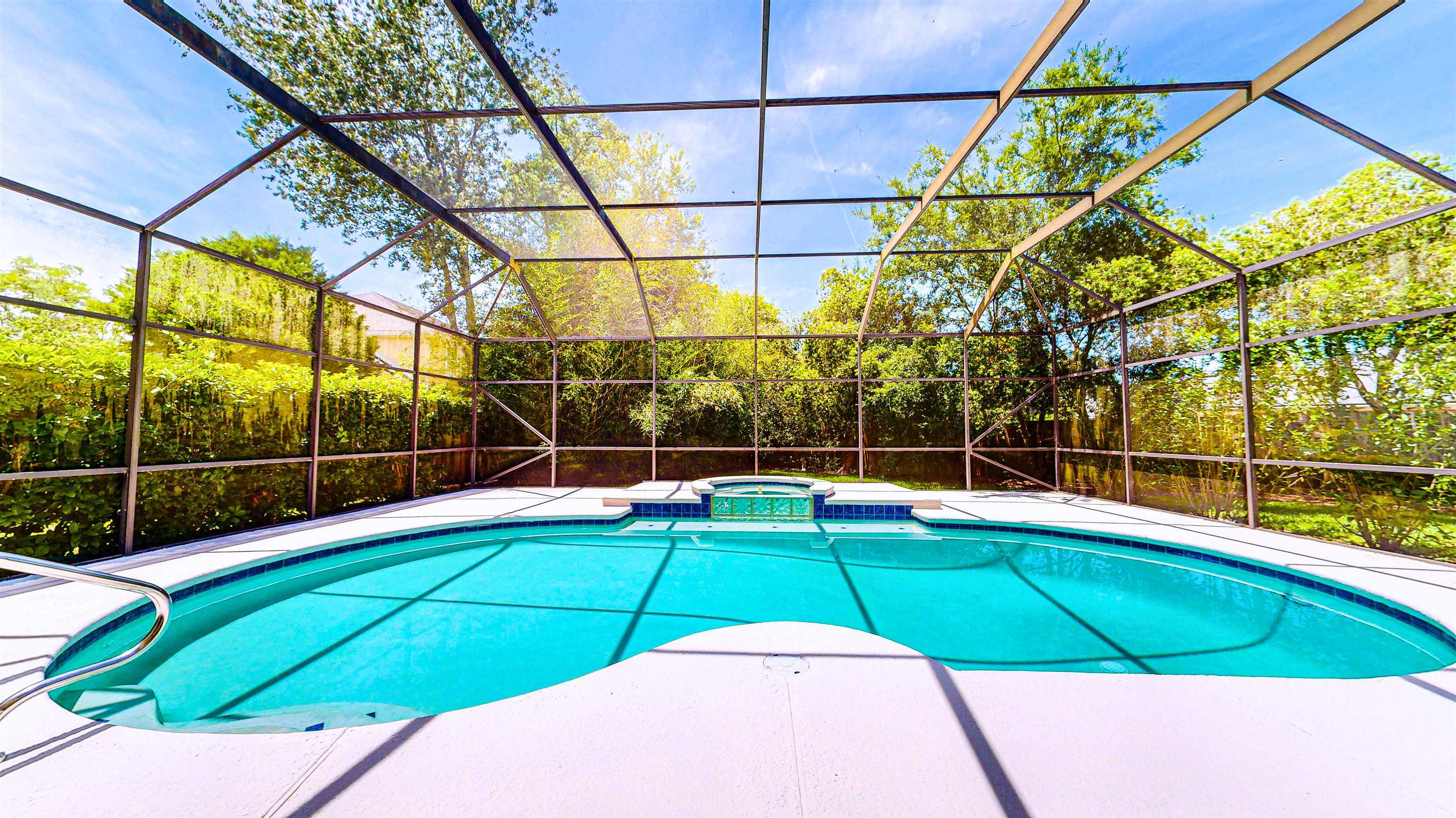 Property Photo: 12232 Lashbrook Ct FL 32223