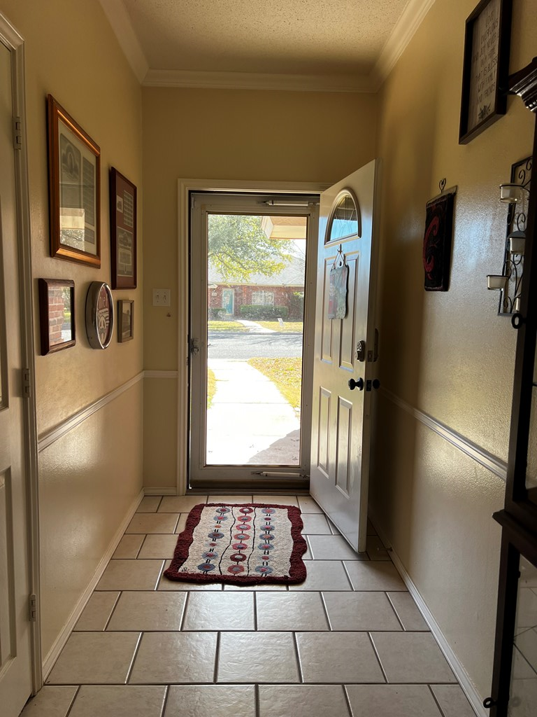 Property Photo: 3514 Shadyhill Dr TX 76904
