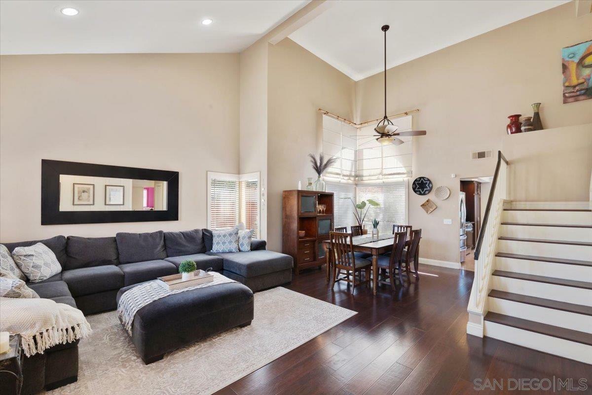 Property Photo: 39201 Dovetree Drive CA 92563