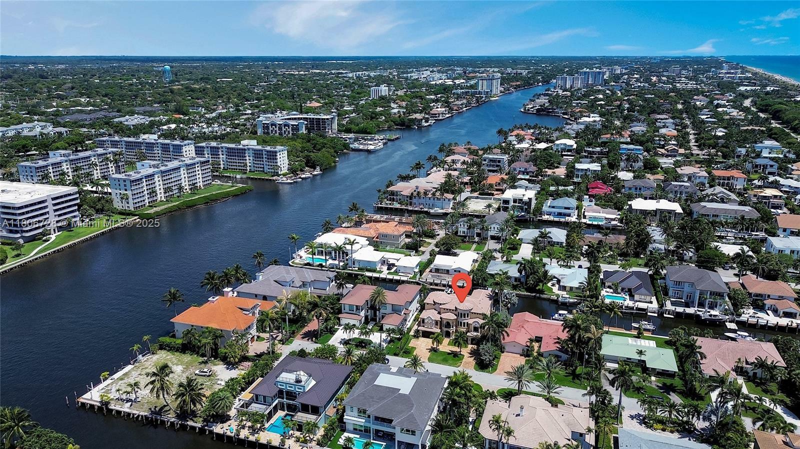 Property Photo:  1011 Rhodes Villa Ave  FL 33483 