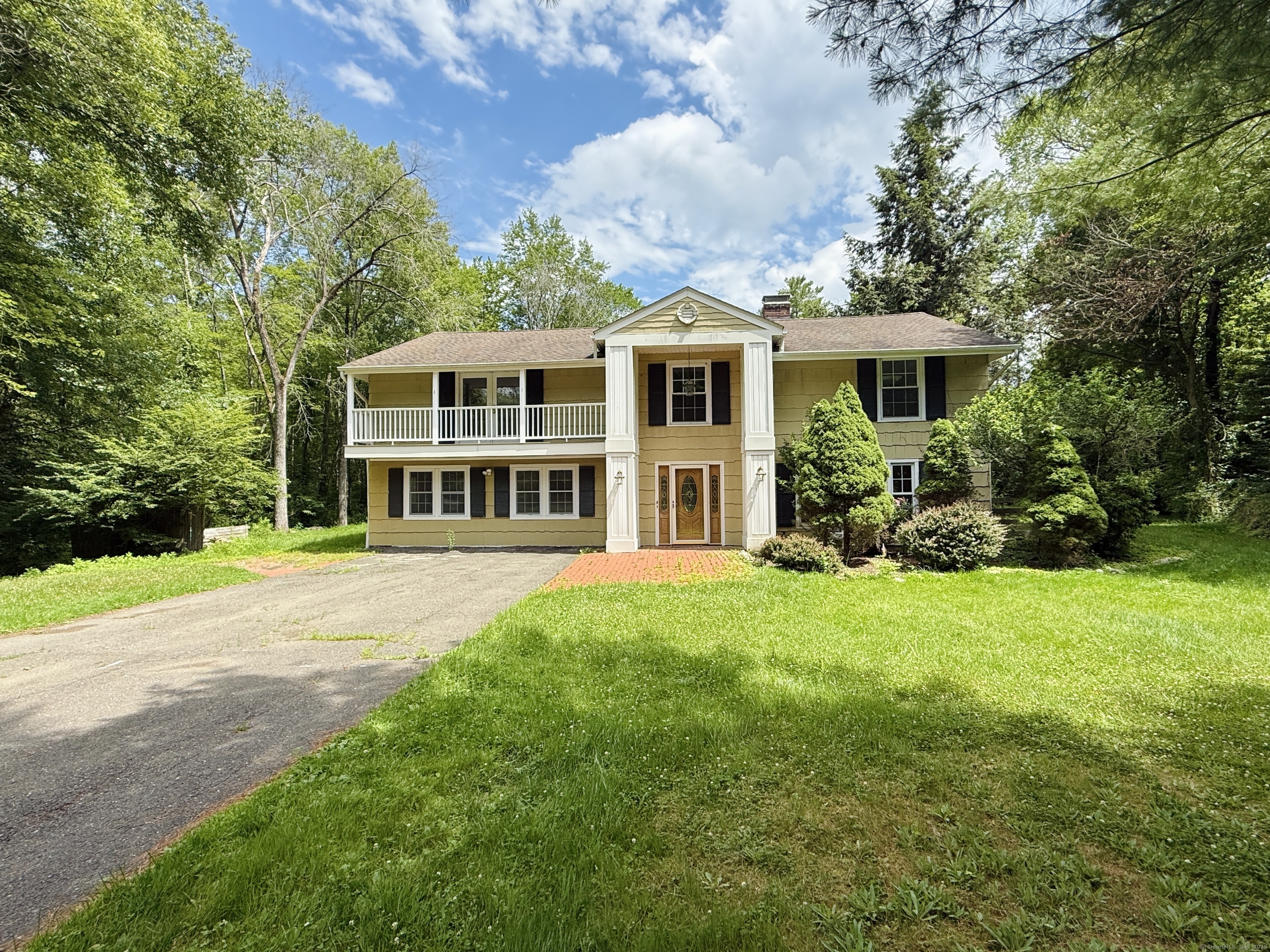 Property Photo:  12 Granite Ridge Road  CT 06896 