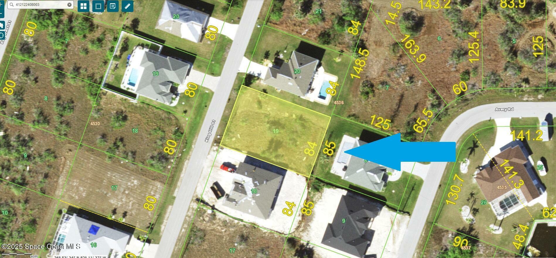 Property Photo: 9304 King Hill Street FL 33981