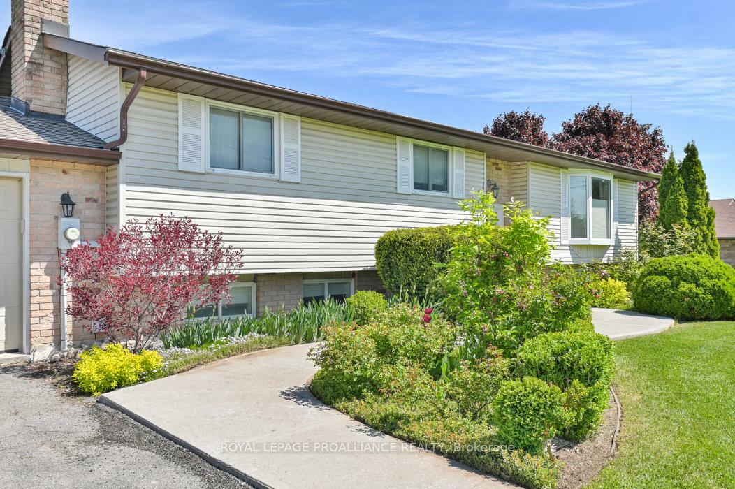 Property Photo: 955 Casey Road ON K8N 4Z6