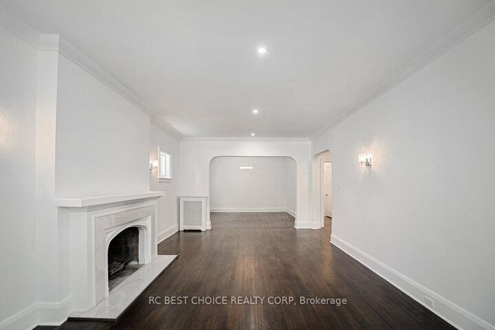 Property Photo: 29 Whitehall Road ON M4W 2C5
