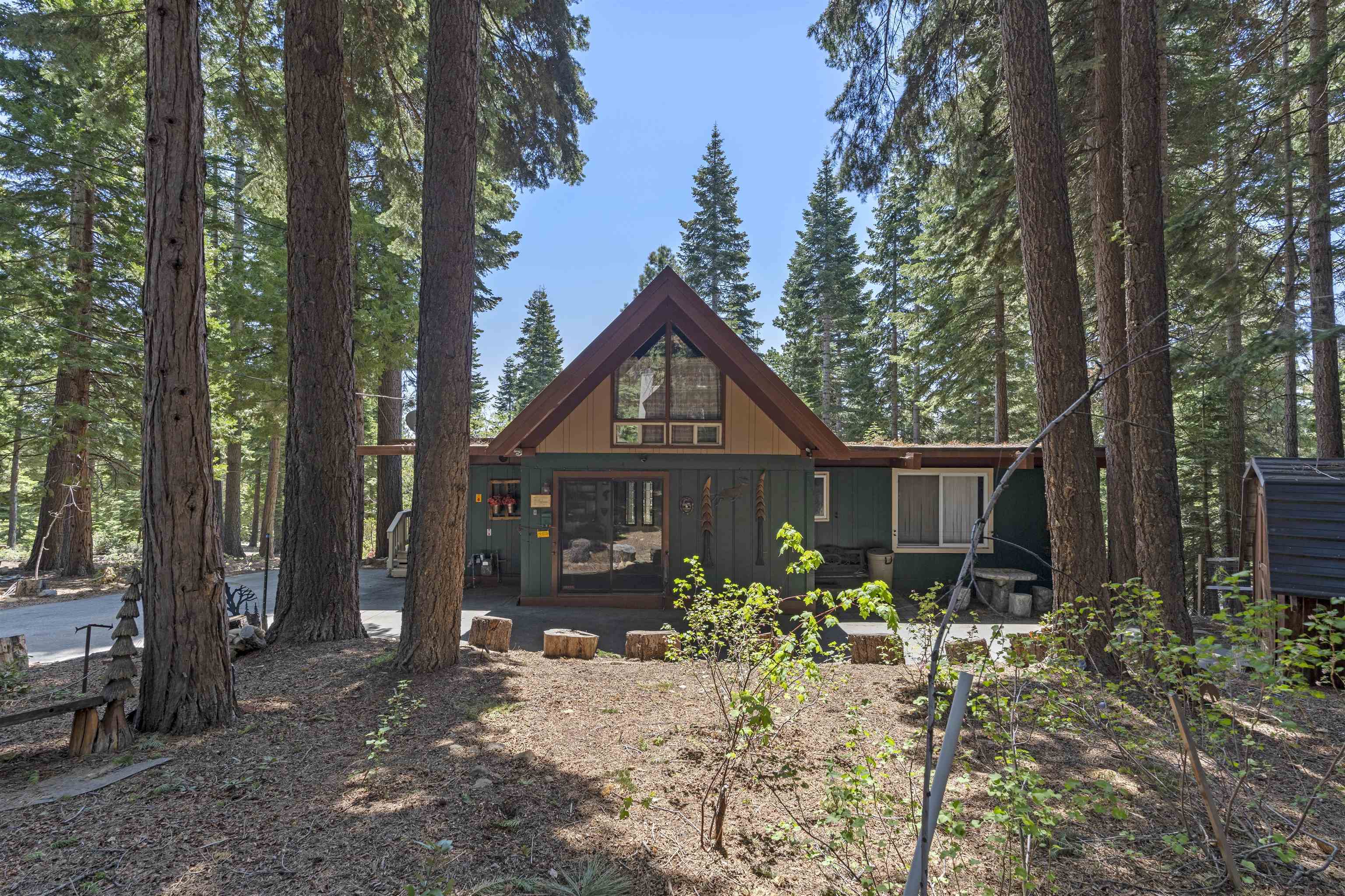 Property Photo: 1263 Sequoia Avenue CA 96145