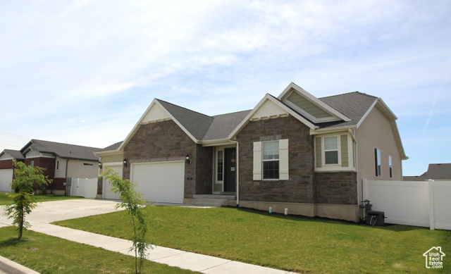 Property Photo: 1457 W 400 S UT 84075