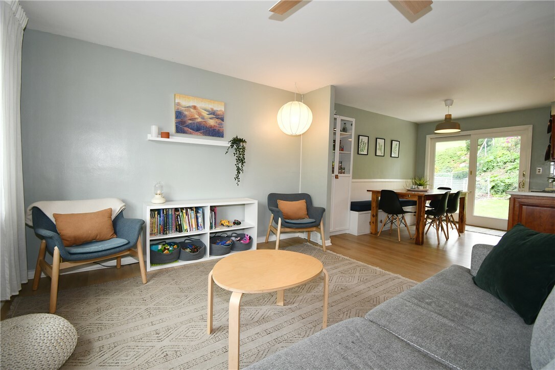 Property Photo: 303 Larch Ln PA 15234