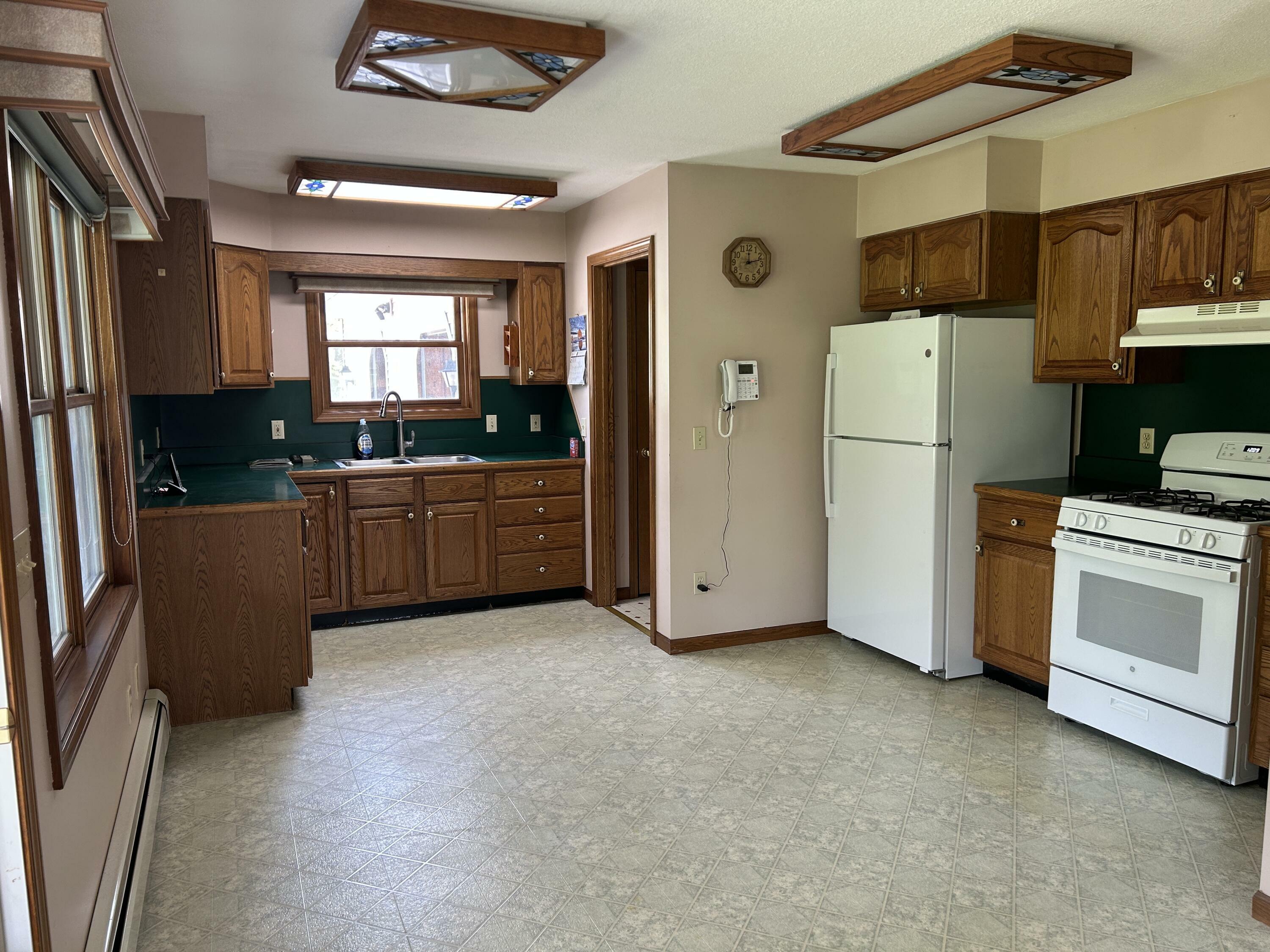 Property Photo:  6251 M-65 North  MI 48728 