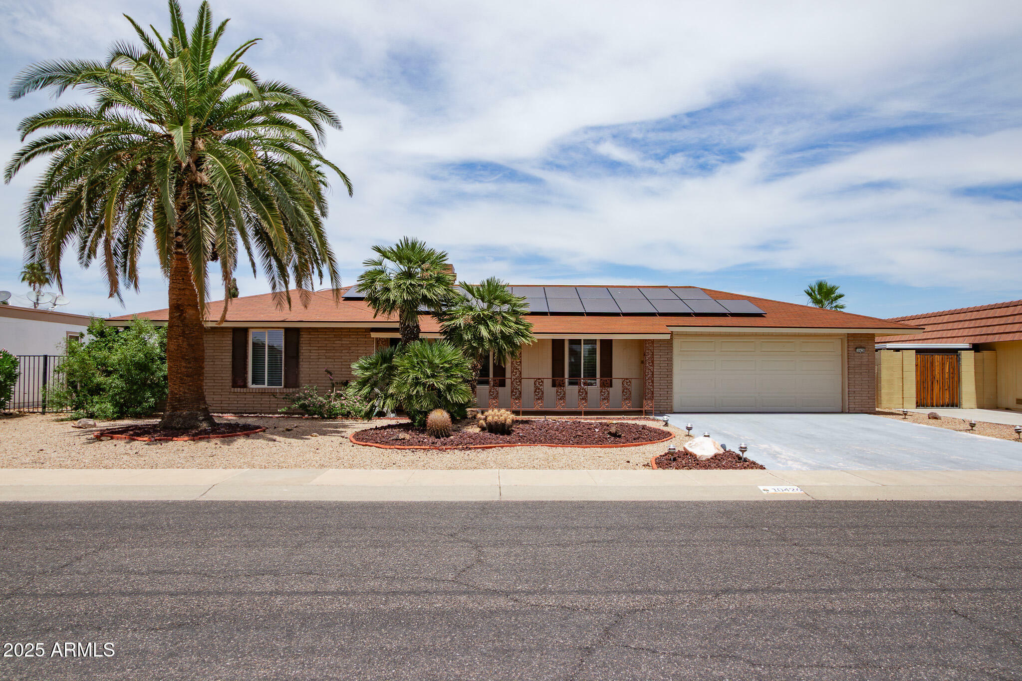 Property Photo: 10426 W Sutters Gold Lane AZ 85351