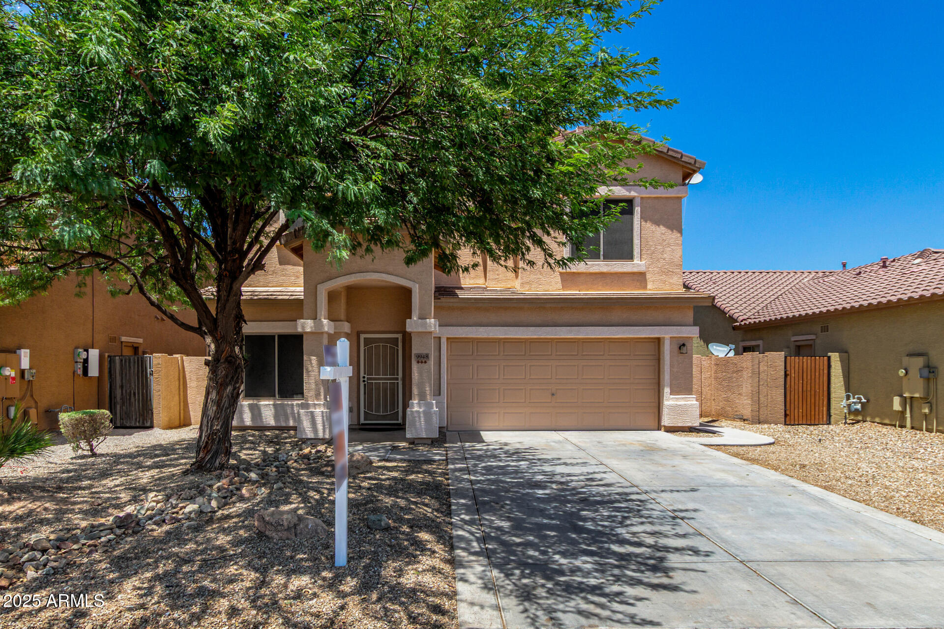Property Photo: 9948 W Chipman Road AZ 85353