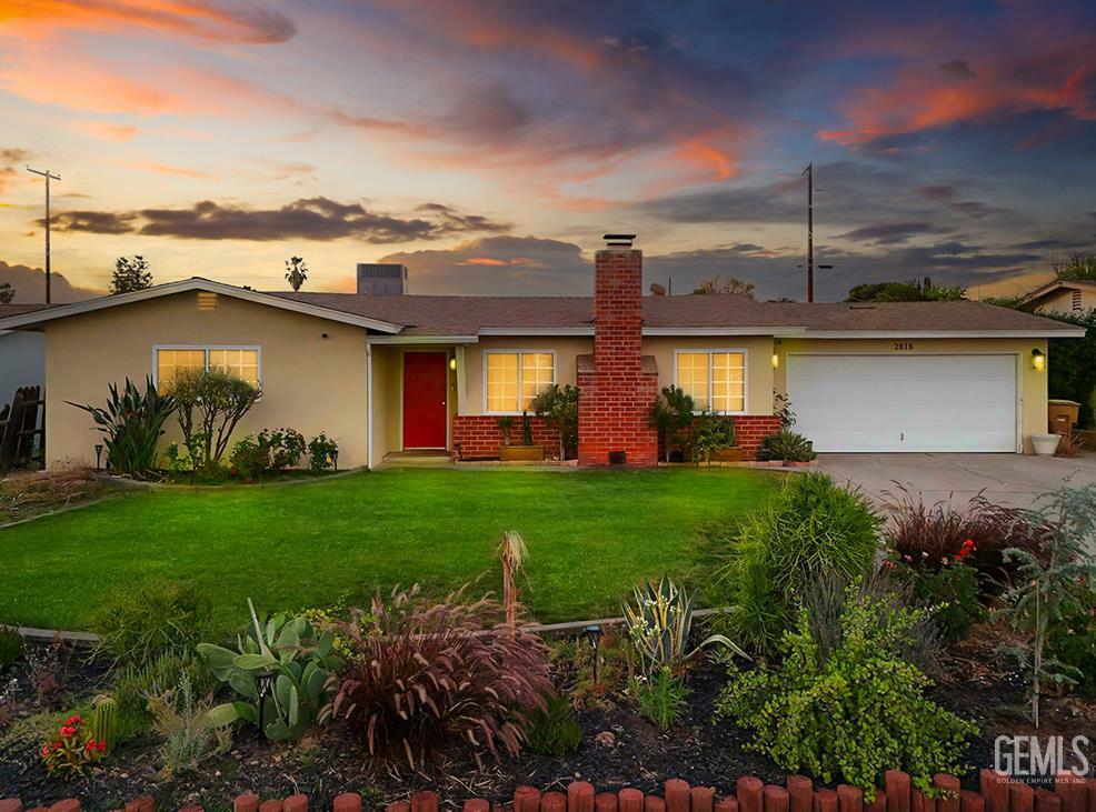 Property Photo: 2818 San Pablo Avenue CA 93306