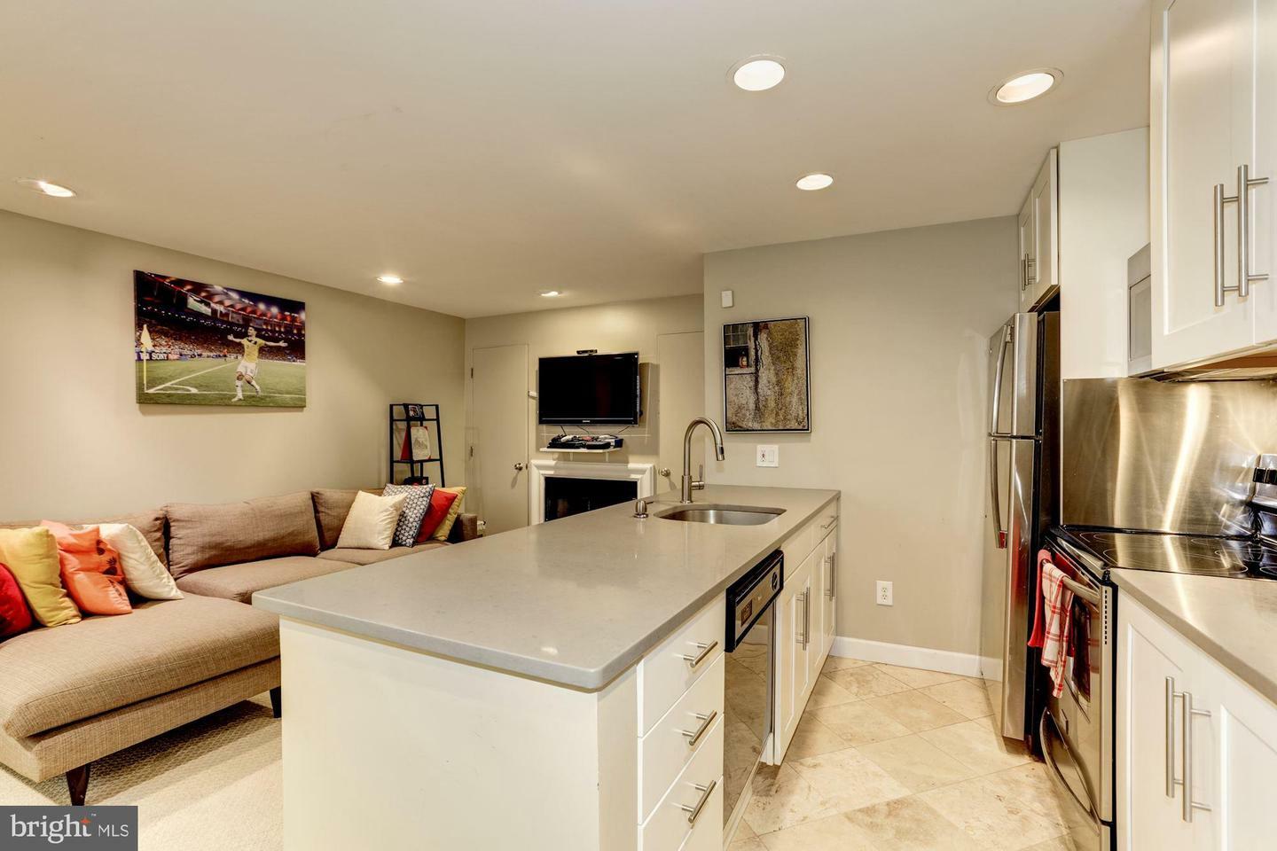 Property Photo:  1630 19th NW #B2  DC 20009 