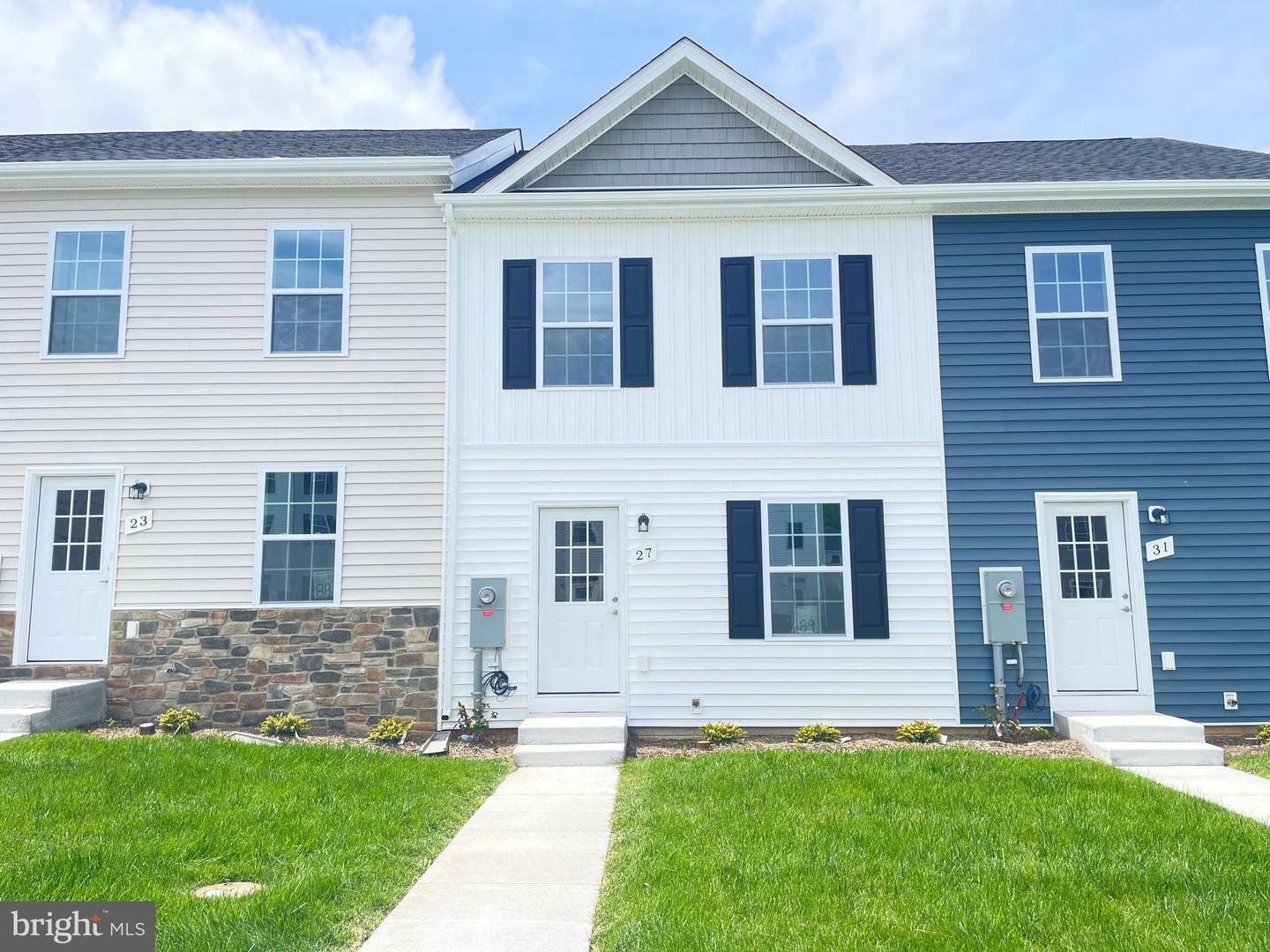 Property Photo: 27 Snowdrop Court WV 25430