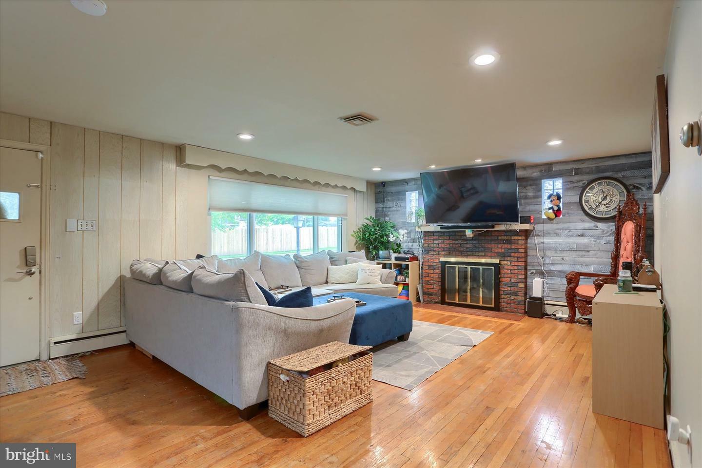 Property Photo: 240 S 28th Street PA 17103