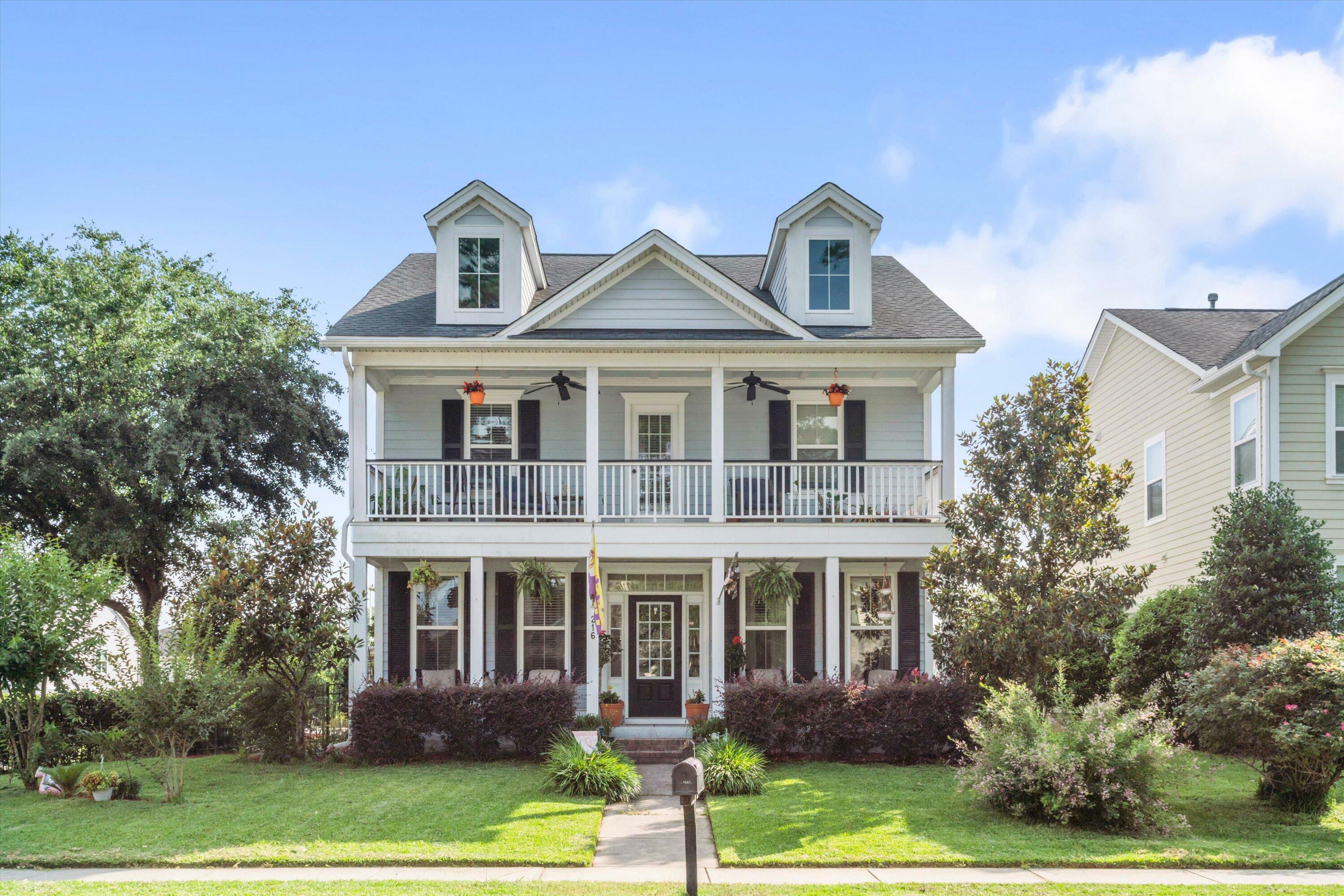 Property Photo: 216 Foxbank Plantation Boulevard SC 29461