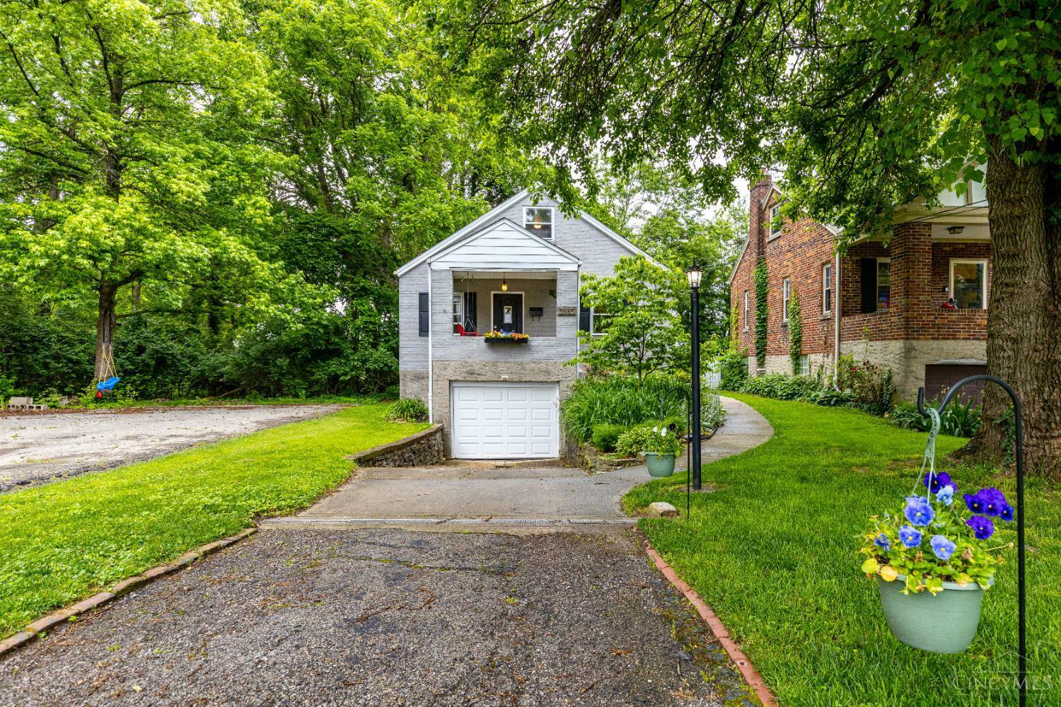 Property Photo: 3880 Marburg Avenue OH 45209