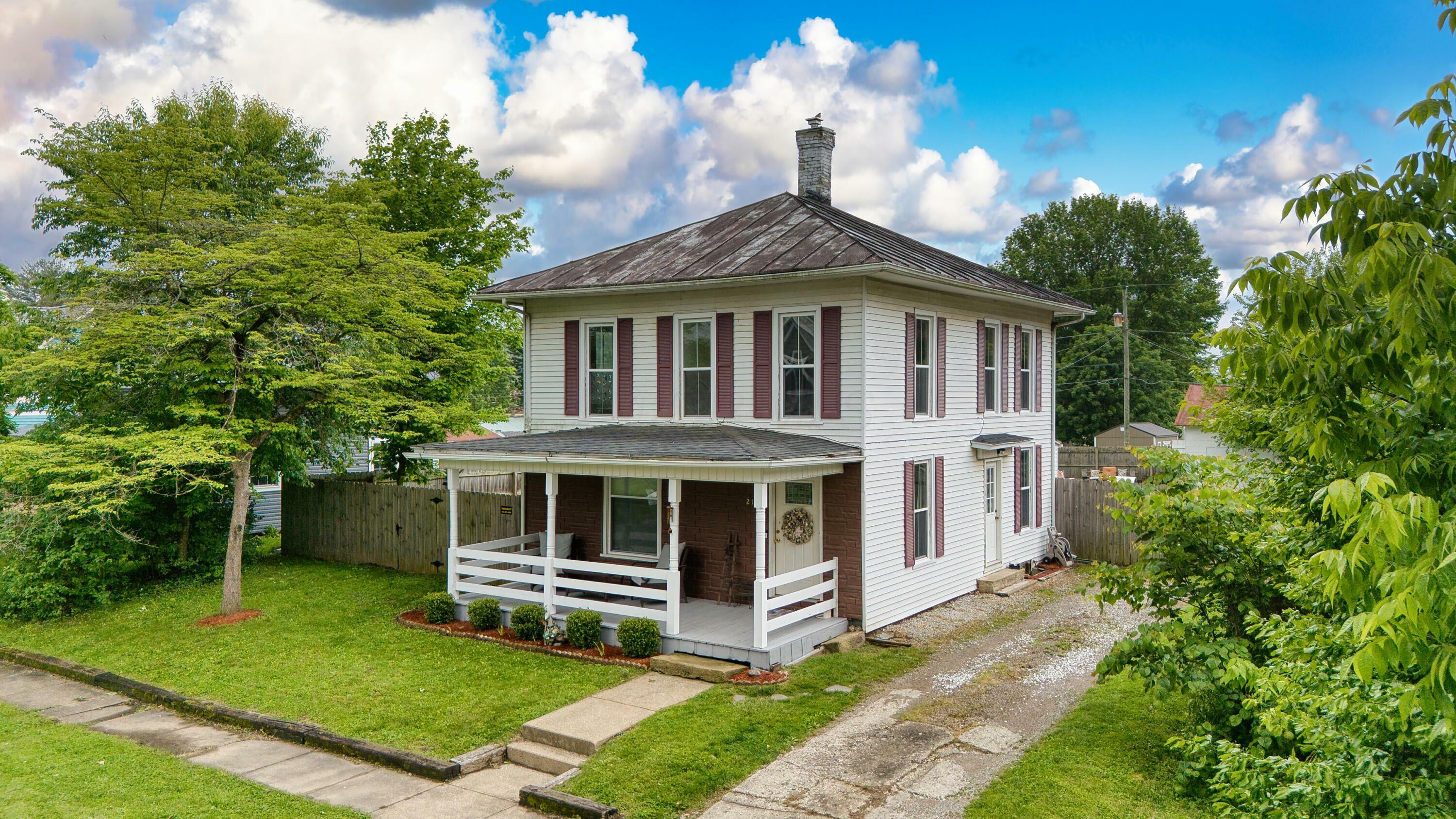 Property Photo: 216 North Street OH 43080