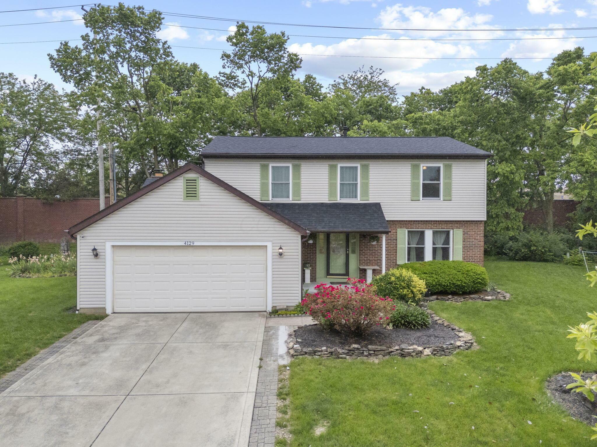 Property Photo:  4129 Leitrim Court  OH 43016 