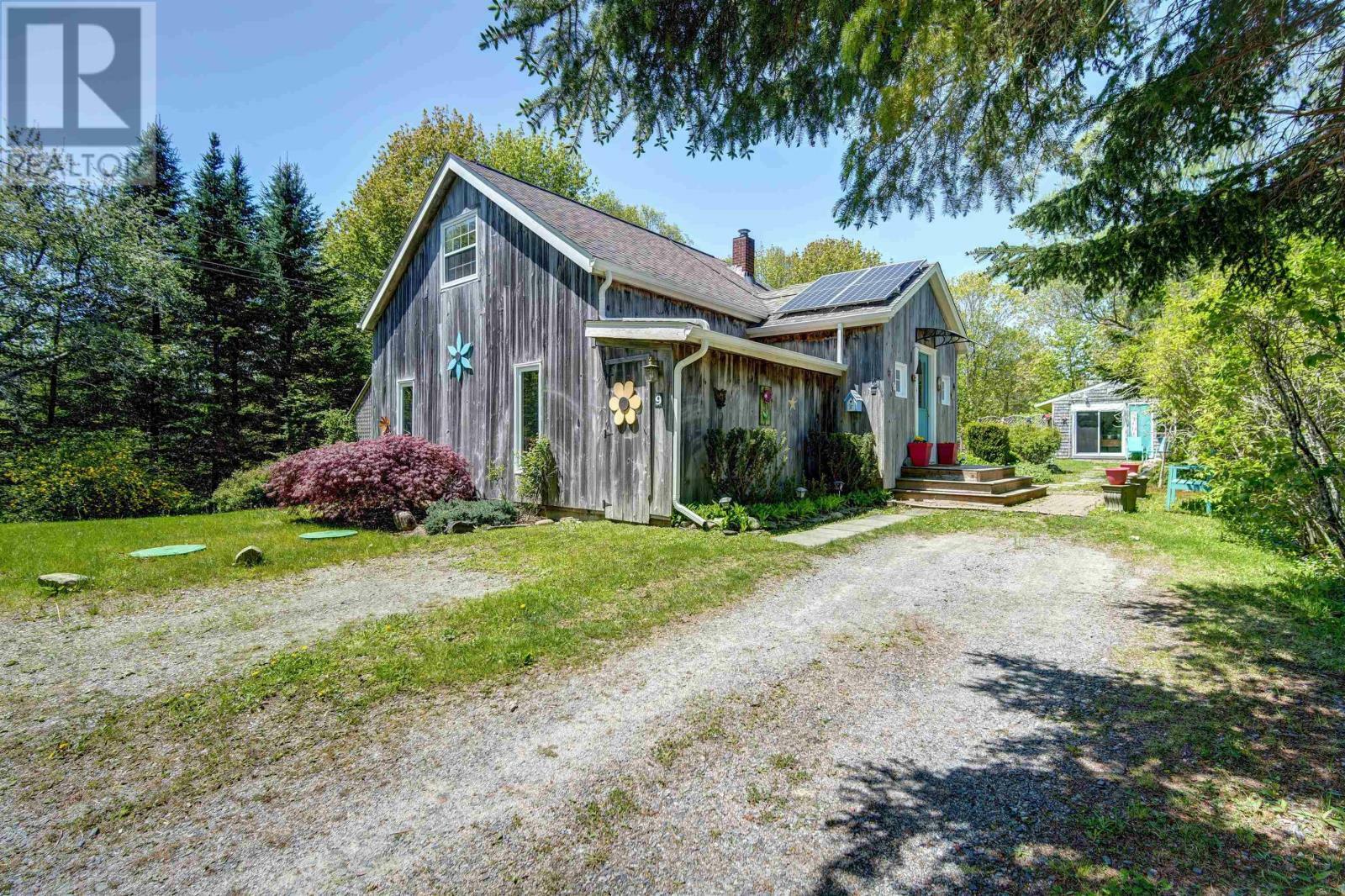 Property Photo: 9 Marvin Lane NS B3Z 3G7