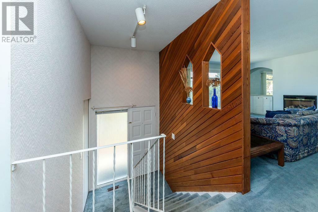 Property Photo: 255 Greenstone Drive BC V2C 1N6