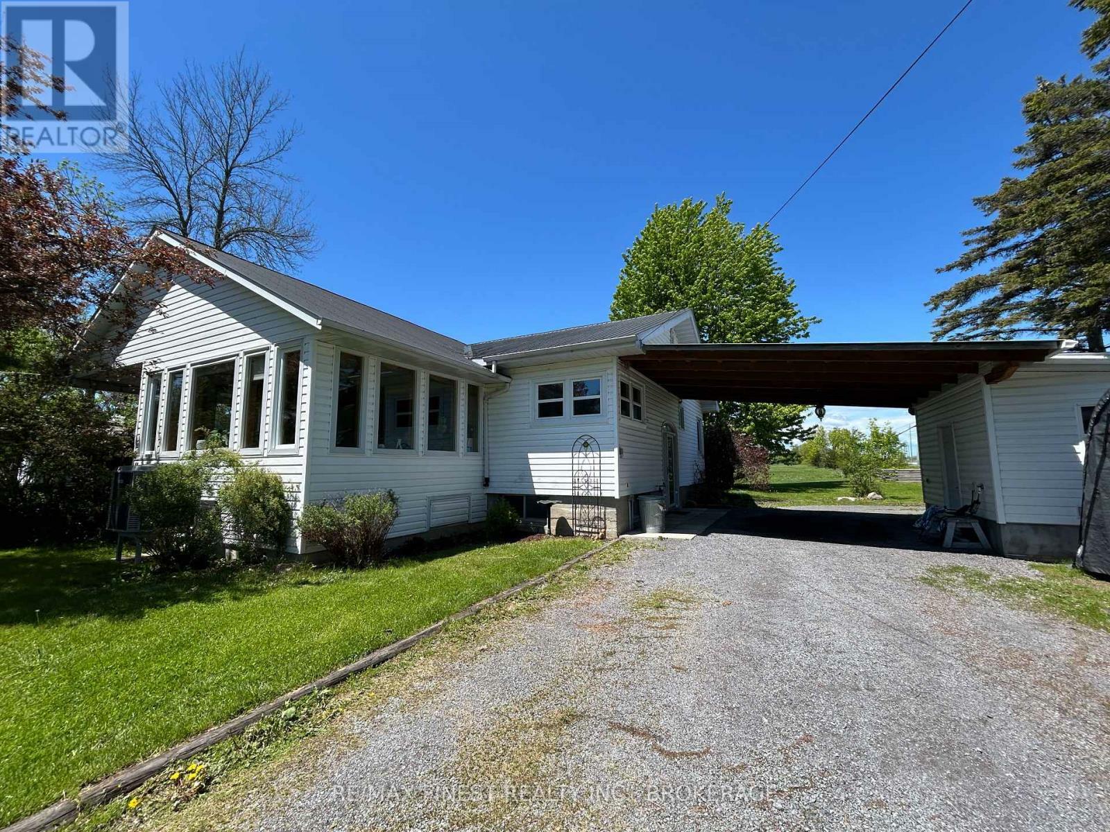 Property Photo: 174 County Road 4 ON K0H 1G0