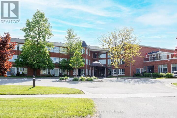 Photo de la propriété: 4 Heritage Way 203 ON K9V 5Z2